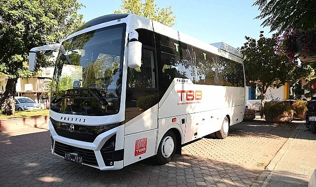 Sporcular artık müsabakalara yeni otobüsle gidecek